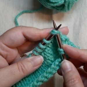 How to Decrease in Knitting (6 Basic Techniques for Every Knitter ...