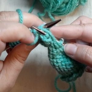 How to Decrease in Knitting (6 Basic Techniques for Every Knitter ...